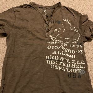 Large American Living men’s T-shirt